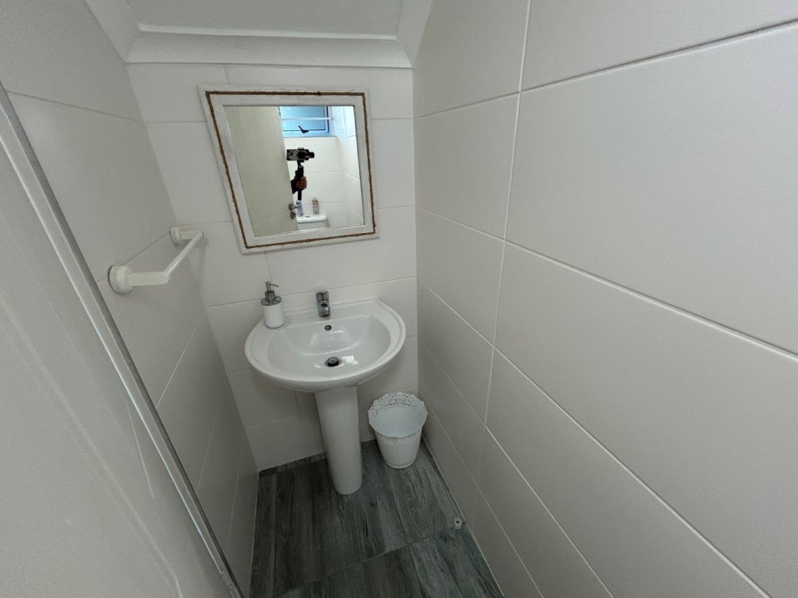 3 Bedroom Property for Sale in Aston Bay Eastern Cape